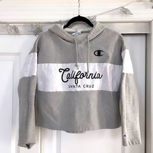 Cropped Champion “California Santa Cruz” sweatshirt